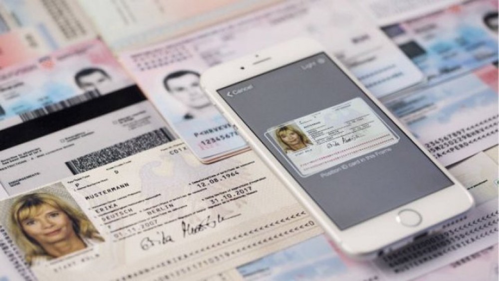 Prima țară din lume unde poți demonstra cu smartphone-ul deținerea unui permis de conducere